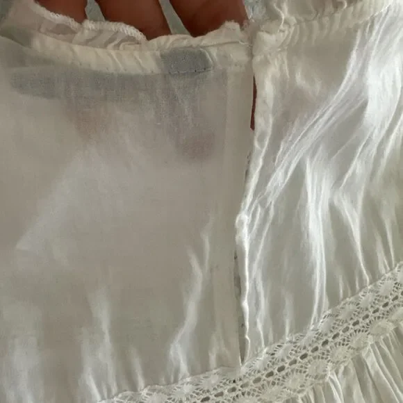 Zara White Top Blouse Ruffle Sleeve Crewneck Romantic Style Formal Size XS - Picture 7 of 10